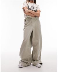 TOPSHOP - Pantalon large très long avec pinces à la taille - beige - Lyst