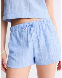 Stradivarius - Rustic Shorts With Metallic Thread - Lyst