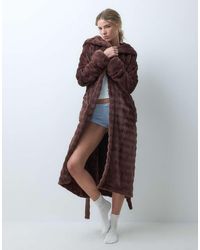 Loungeable - Bubble Cut Hooded Fleece Midi Length Robe - Lyst
