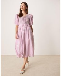Glamorous - Shirred Tie Front Maxi Dress - Lyst