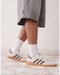 adidas Originals - Zapatillas De Deporte Y Marrones Con Suela De Goma Handball Spezial De -Blanco - Lyst