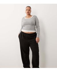Kaiia - Plus Cotton Blend Embroidered Logo Cuffed Trackies - Lyst