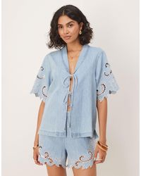 ASOS - Top d'ensemble en denim souple avec détails au crochet - moyen délavé - Lyst