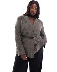 ASOS - Asos design curve – karierter blazer mit gürtel aus kunstleder - Lyst