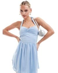 ASOS - Vestido Corto De Corte Skater Con Detalle Fruncido En El Pecho Y Lazadas En La Parte Trasera De Asos Design Petite - Lyst