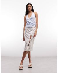 Monki - Midi Rok Met Bloemenbroderie - Lyst
