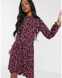 Warehouse Floral Volants Ourlet Robe 6//8 RRP £ 59