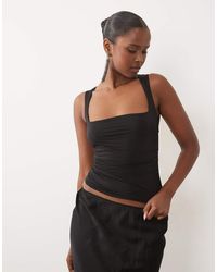 Oh Polly - Soft Jersey Square Neck Sleeveless Top - Lyst