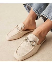 Asos Design Wide Fit - Mules Blanco Hueso Planos Estilo Mocasines Con Diseño Entretejido Mosaic De - Lyst