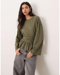 ASOS - Top Verde De Manga Larga Con Cintura Entallada Y Sobrefalda En El Bajo De - Lyst