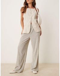 Jdy - Pantalon texturé à fines rayures - noir et - Lyst
