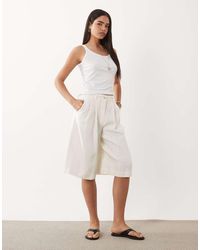ARKET - Pure Linen Barrel Leg Longline Shorts - Lyst