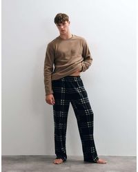 Loungeable - Fleece Check Trouser Pyjama Set - Lyst