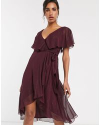 ASOS – Midikleid mit Cape und nach hinten abfallendem Saum - Lila