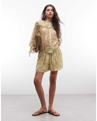 AllSaints - Isla Co-ord Drawstring Floral Print Shorts - Lyst
