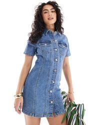 ASOS - – kurzes, eng anliegendes hemdblusenkleid aus denim - Lyst