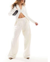 Aware - Pantaloni Dad Fit Sartoriali Drappeggiati Color Crema - Lyst