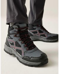 Regatta - Vendeavour Waterproof Walking Boots - Lyst