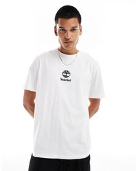Timberland - Camiseta Blanca Con Logo Pequeño En La Parte Central Del Pecho De - Lyst