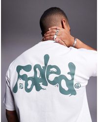 Faded Store - Camiseta Blanca Con Logo Efecto Líquido En Contraste Estampado En La Espalda De - Lyst