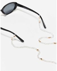 ASOS - Cadena Para Gafas De Sol Dorada Con Diseño De Perlas De Agua Dulce Sintéticas De - Lyst