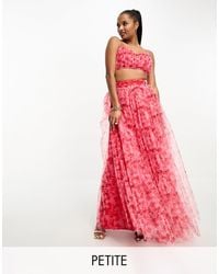 LACE & BEADS - Falda larga rosa y roja con estampado floral - Lyst
