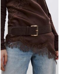 Stradivarius - Halfbrede Riem Van Imitatiesuède - Lyst