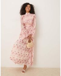 ASOS - Vestito Lungo Accollato Con Stampa A Fiori E Dettaglio Arricciato A Spina Di Pesce - Lyst