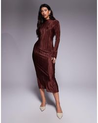 ASOS - Vestito Plissé A Maniche Lunghe Allacciato Sul Retro Color Cioccolato - Lyst