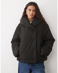 Pieces - Clean Padded Jacket With Exaggerated Collar - Lyst