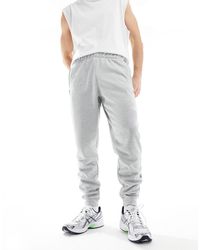 The North Face - Training Reaxion Fleece joggers - Lyst