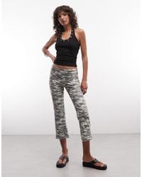 Collusion - Flared Capri leggings - Lyst
