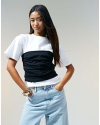 ASOS - T-shirt ajusté avec détail à la taille - noir et blanc - Lyst