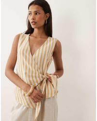 Vila - Linen Touch Tie Front Sleeveless Top - Lyst