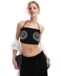 4th & Reckless - Crop top d'ensemble en lin mélangé à encolure carrée et liens derrière la nuque avec coquillages brodés - Lyst