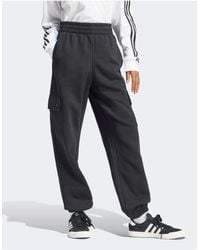 adidas Originals - Essentials Fleece Cargo jogger Pants - Lyst