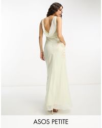 ASOS - Asos design petite - robe longue en mousseline ornementée avec encolure bénitier et broderies fleuries - sauge - Lyst