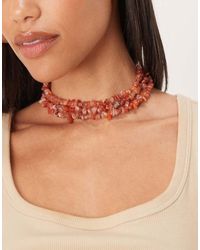 ASOS - Collar Corto De Varias Hileras Con Fragmentos De Piedras Auténticas De -Rojo - Lyst