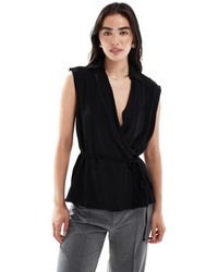 ASOS - Asos Desgin Linen Look Wrap Over Sleeveless Blouse - Lyst