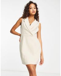 Abercrombie & Fitch - Robe blazer ajustée sans manches - beige - Lyst
