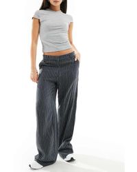 Weekday - Pantalones De Sastre Grises Con Raya Diplomática De Mezcla De Lino Emmie De - Lyst