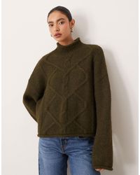 ASOS - Pull coupe carrée en maille torsadée avec col montant - olive - Lyst