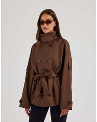 CERNUCCI - Funnel Neck Cropped Trench - Lyst