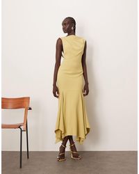 knee length dresses for ladies Off-White Green Floral Cascade LENZING™ ECOVERO™ Euroflax™ Midi Dress –  FARM Rio main image 1