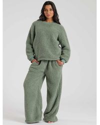 Loungeable - Borg Jumper & Wide Leg Lounge Set - Lyst