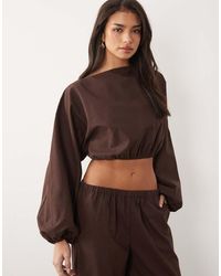 Missy Empire - Linen Blend Volume Balloon Sleeve Cropped Top - Lyst