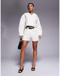 ASOS - Pantalones Cortos De Sastre Azul Marino Con Cinturón De Tejido Texturizado De -Neutro - Lyst