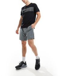 Nike - Challenger Dri-fit 7 Inch Shorts - Lyst