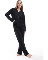 Loungeable - Super Soft Jersey Revere Top And Wide Leg Pyjama Set With Piping Detail - Lyst