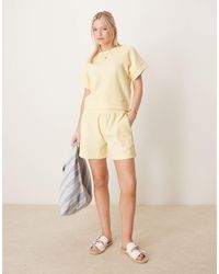 ASOS - Short long en tissu gaufré - citron - Lyst